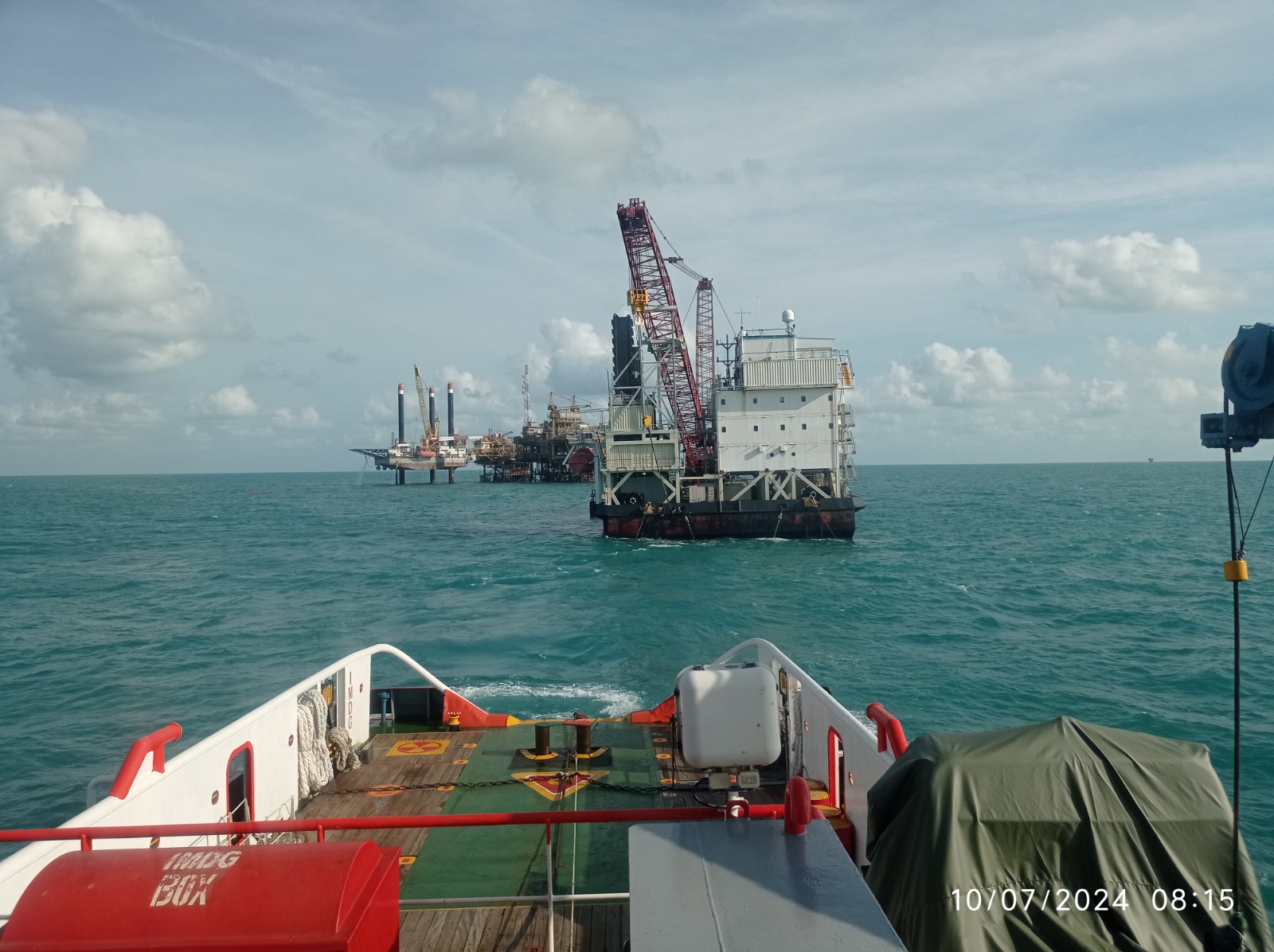 Anchor Handling Tug